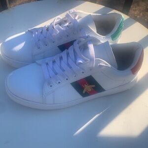 Gucci White Sneakers with Red and Green Stripes
